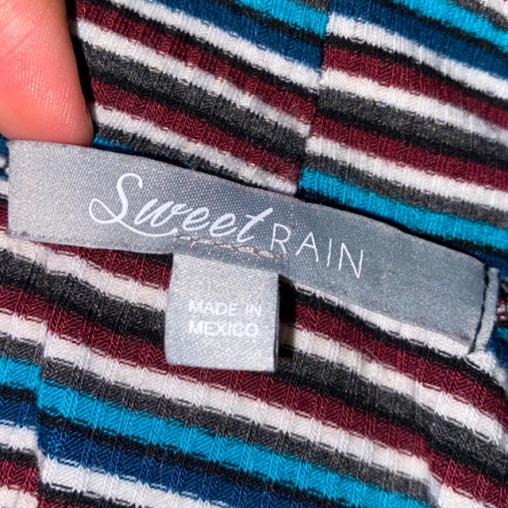 Cute Long Sleeve Striped Top! Size M, Sweet Rain